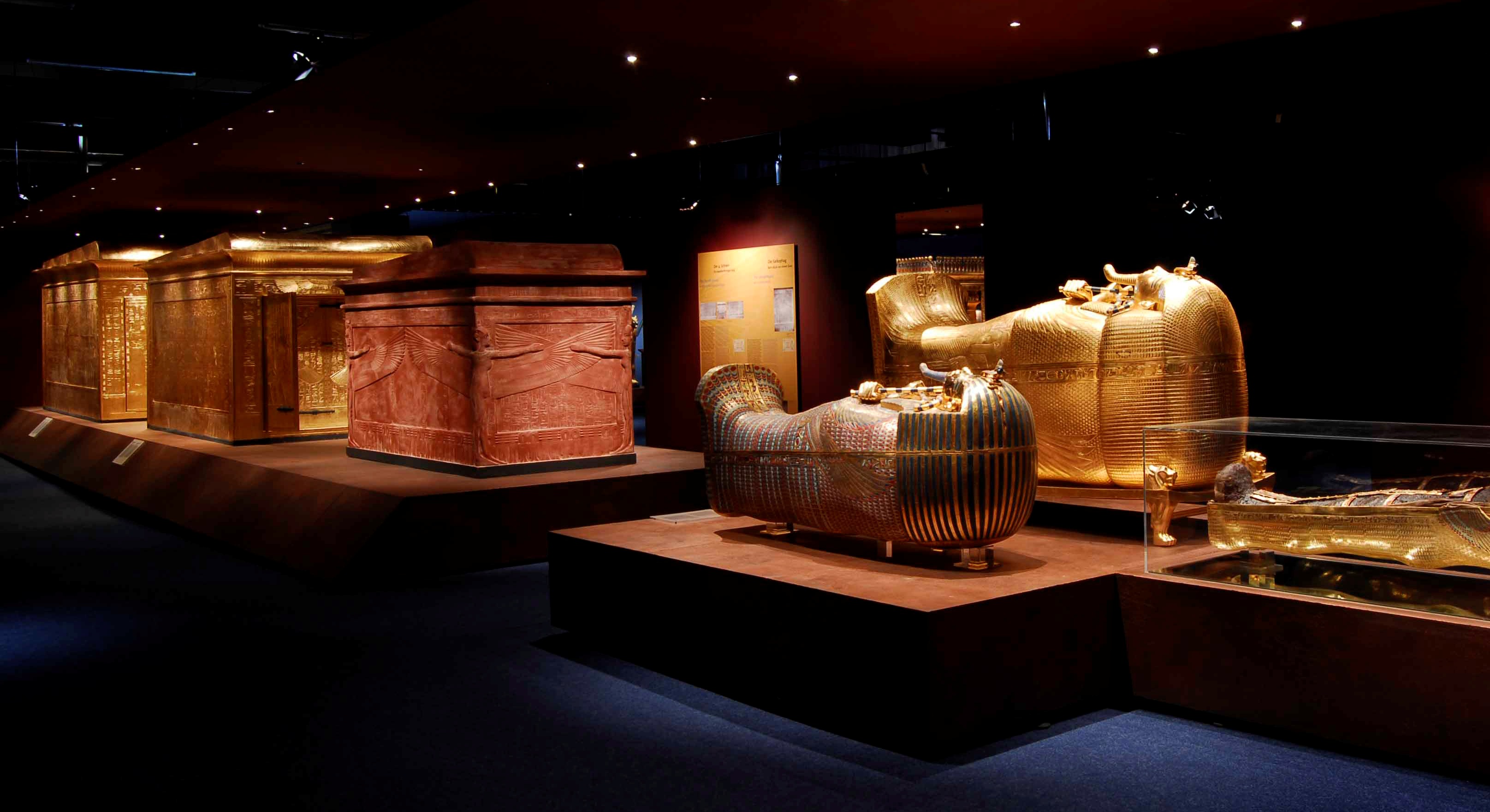 2010 Tutankhamon expo 2
